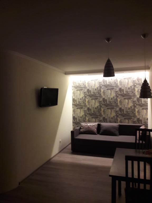 카리프 Apartmens Near Metalist 아파트 외부 사진