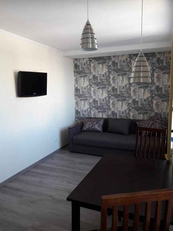 카리프 Apartmens Near Metalist 아파트 외부 사진